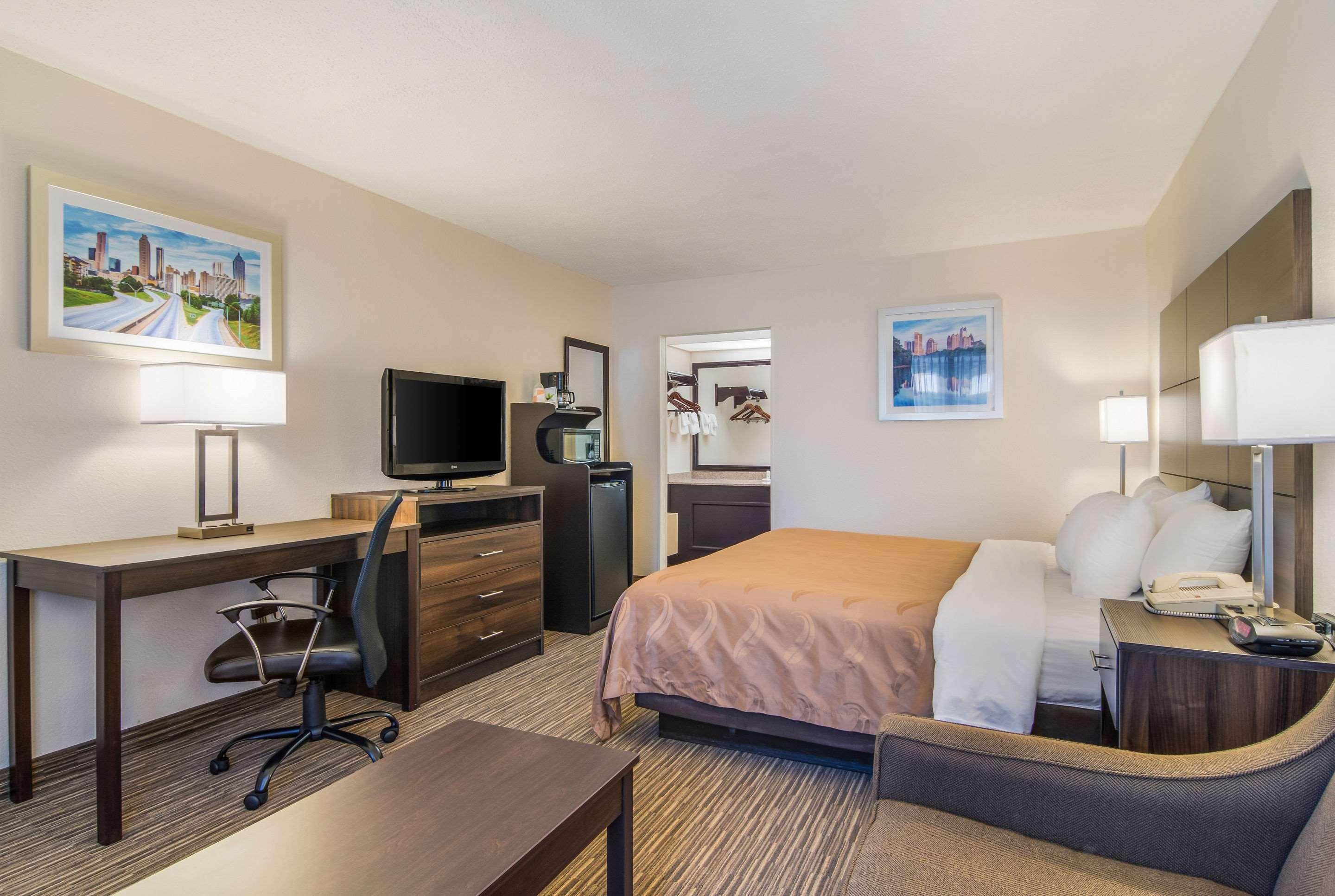 Quality Inn Suwanee I-85 Exterior photo