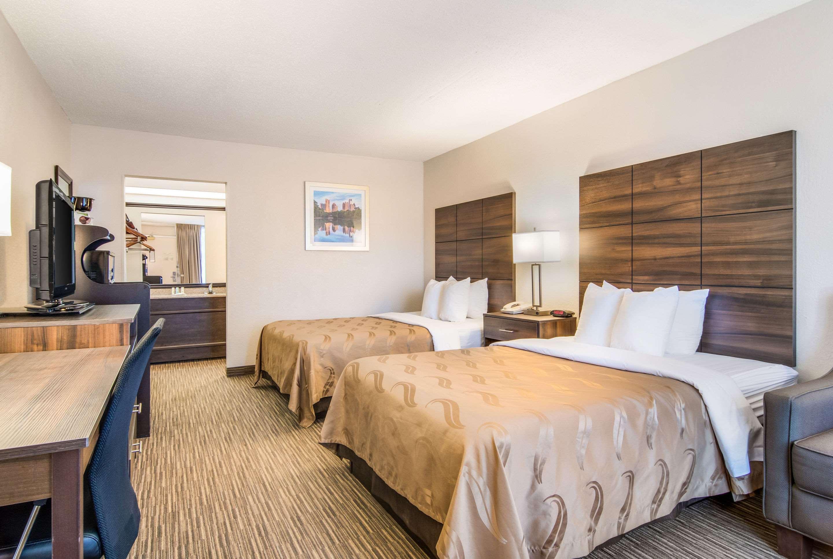 Quality Inn Suwanee I-85 Exterior photo