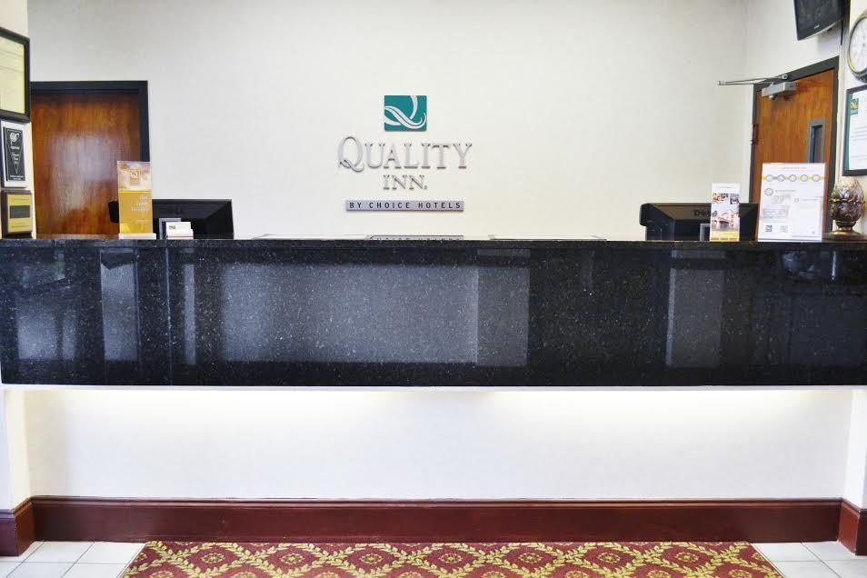 Quality Inn Suwanee I-85 Exterior photo